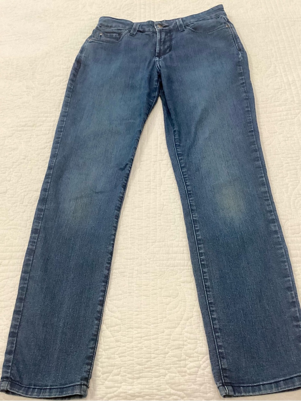 NYDJ Mid Wash Straight Leg Jeans Size 4P Used Good Condition